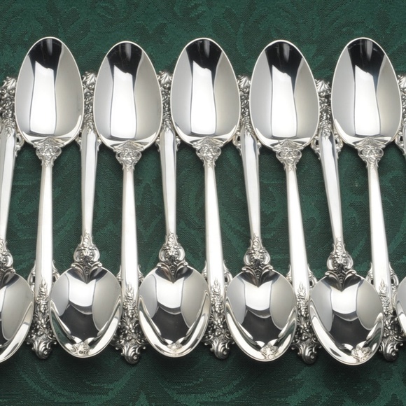 Wallace Grande Baroque Sterling 79 Piece Set - Picture 6 of 8